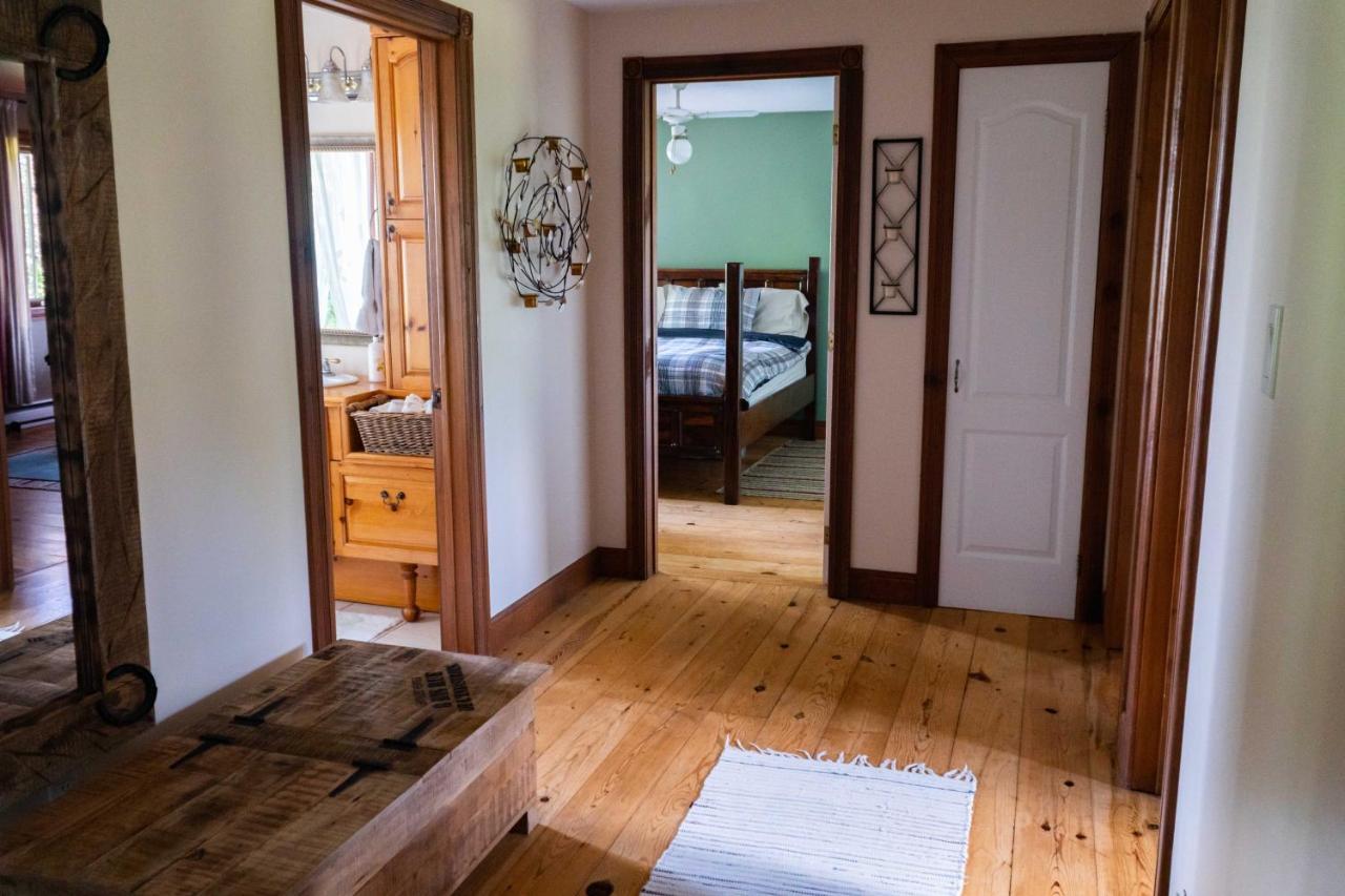 Gite O'Bordeleau (Adults Only) Luskville Eksteriør billede